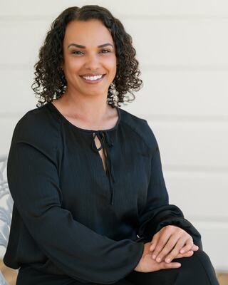 Headshot of Jessica Russell Black