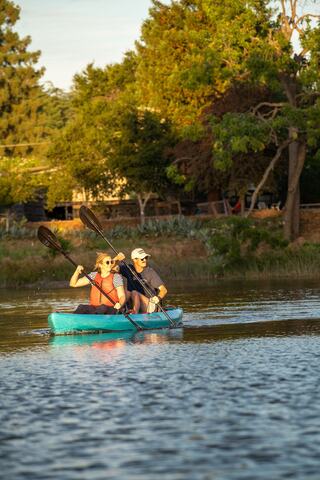 couple kayaking on the Napa River